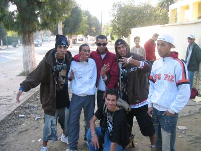 ana ou 3achrane konte mkhazaze 3lihom