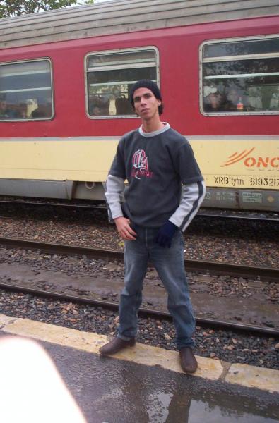 regarde le train